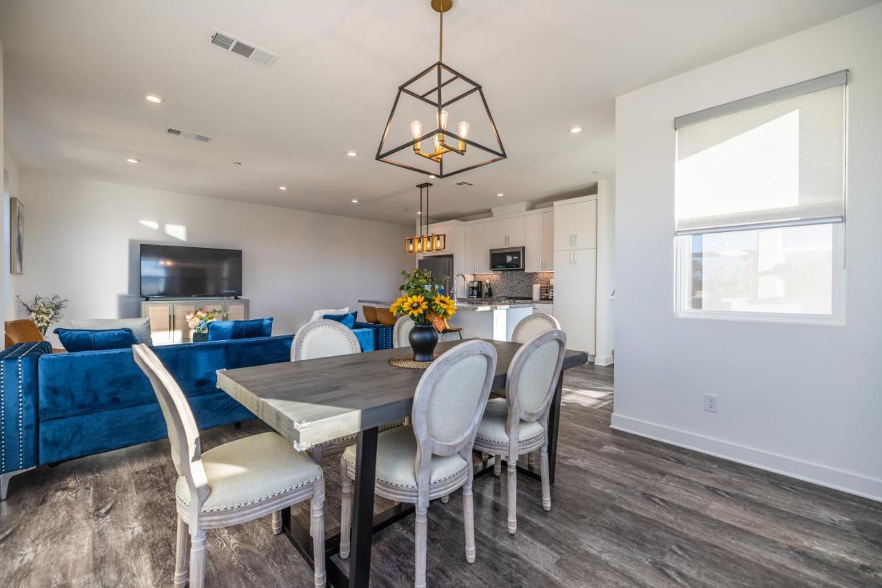 Disney Firework View 3 Bedrooms Townhouse Kitchen Fast Wifi Anaheim Exterior photo