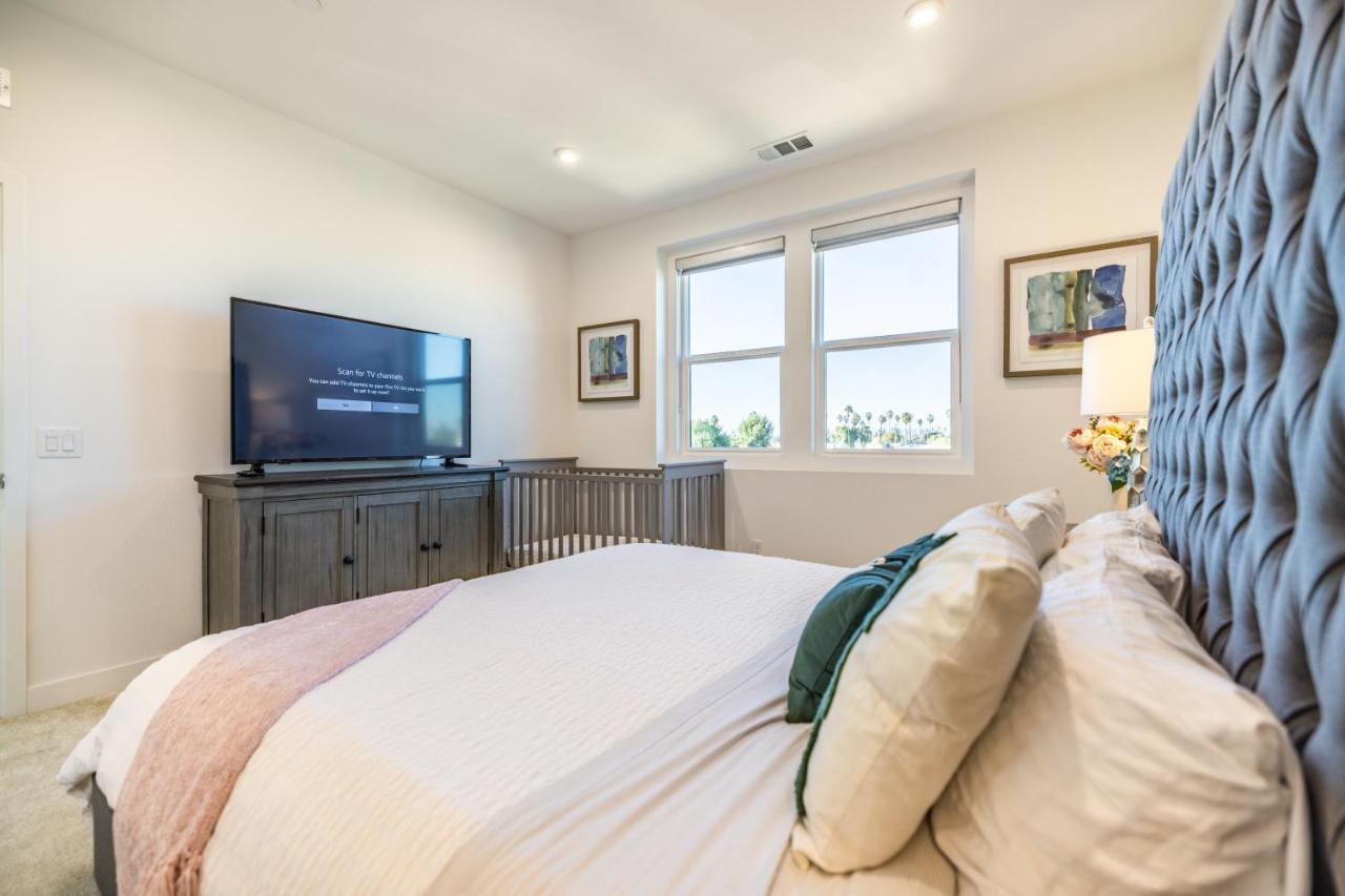 Disney Firework View 3 Bedrooms Townhouse Kitchen Fast Wifi Anaheim Exterior photo